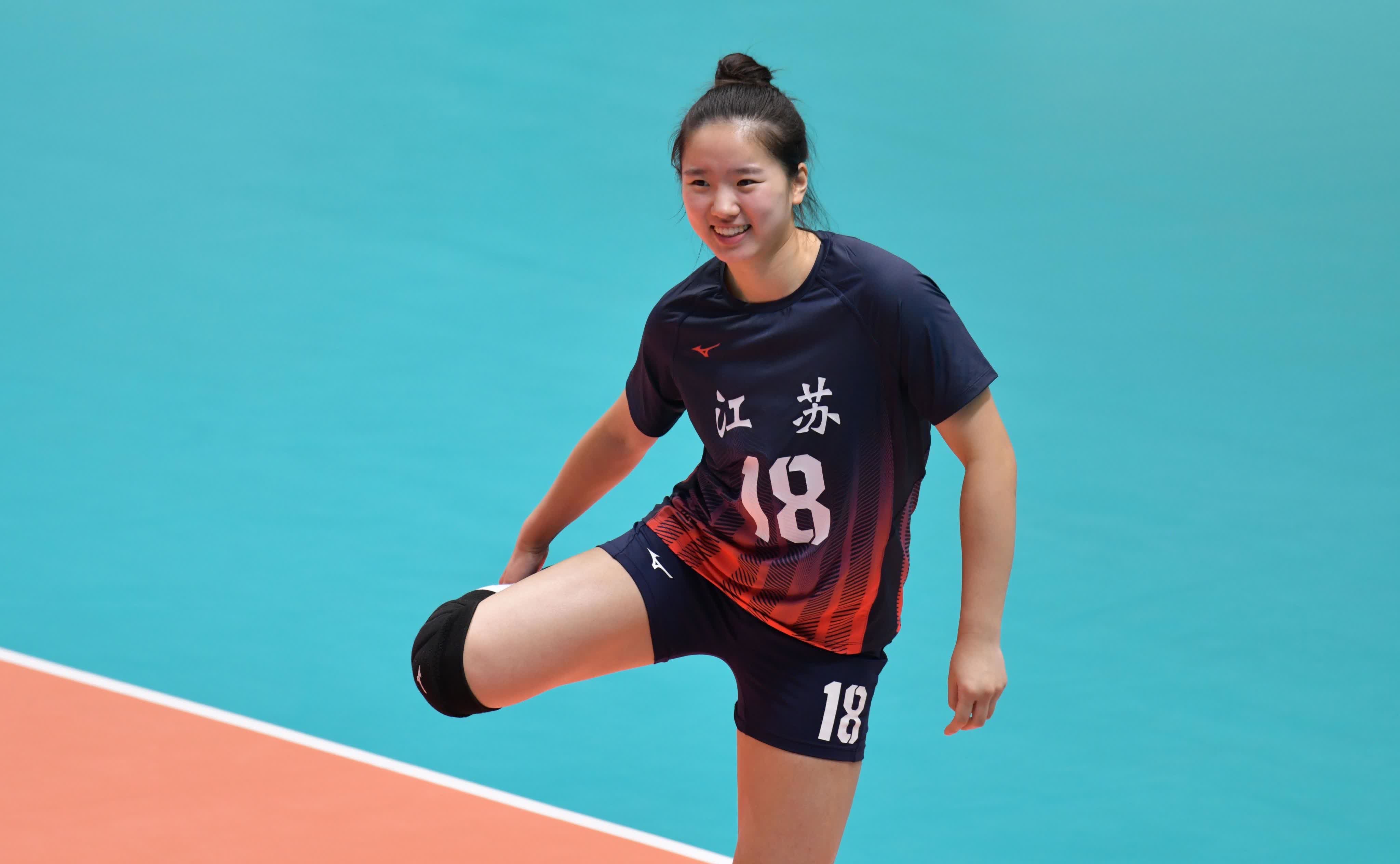 三亿体育-失误送1局咋赢球？女排1环节碾压日本攻防大腿是她的简单介绍