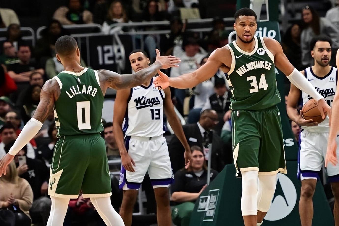 NBA自由市场第2天！雄鹿裁利拉德签特纳，瓦兰换萨里奇S的简单介绍